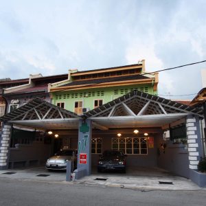 Shamrock Guest House ll