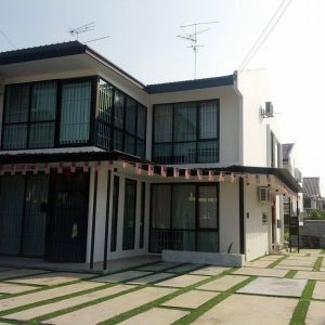 The Six Residences @ JB Sentosa