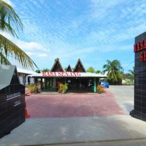 Rasa Senang Villa - Muslim Only