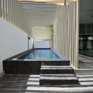 LUXURY SERVICE VILLA-IRIS VILLA
