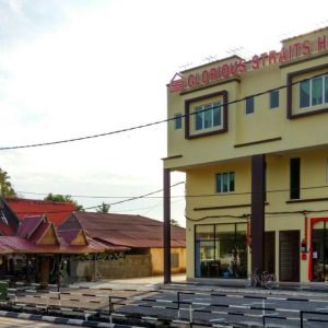 Glorious Straits Hotel