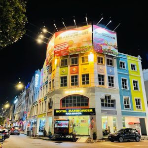 Hotel Zamburger Plaza Mahkota