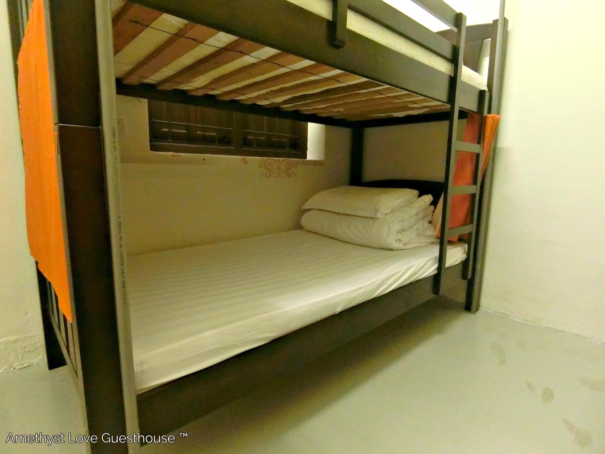 Amethyst Love Guesthouse - Image 2
