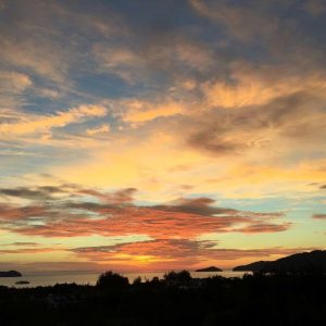 Sunset Seaview Vacation Condo City Centre @ IMAGO Shopping Mall