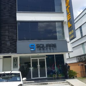 9 Square Hotel - Sri Kembangan