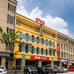 OYO 326 TC Hotel (Sanitized Stay)