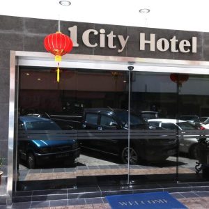 1 City Hotel