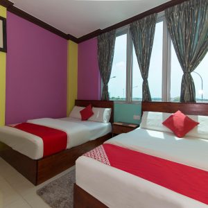 OYO 679 Saujana City Hotel
